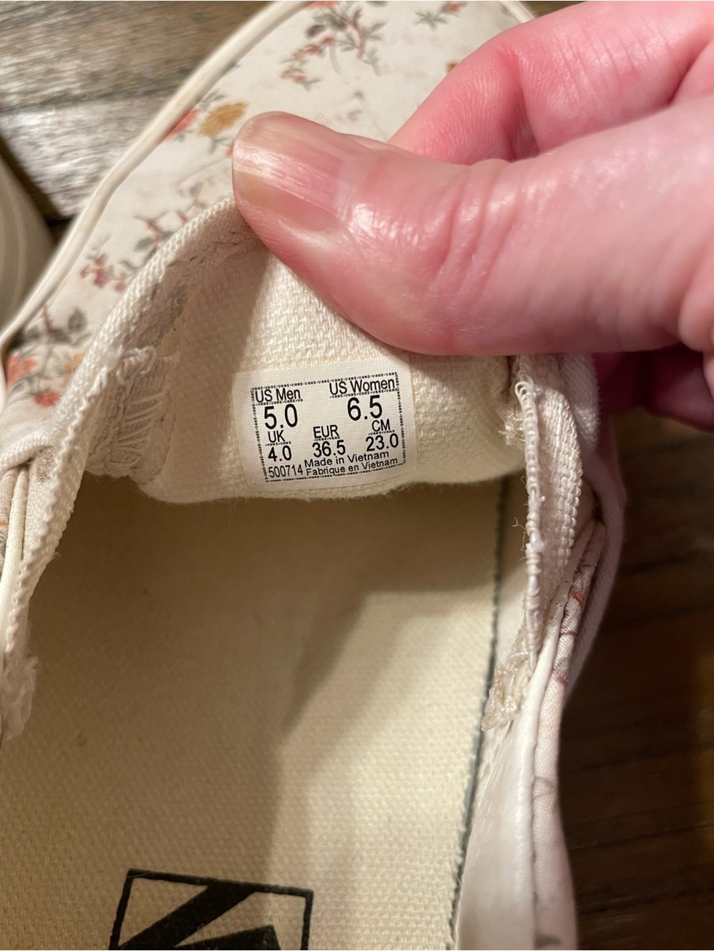 Vans Slip On Vintage Floral Marshmallow Sneaker Women’s 6.5  Ditsy Cottagecore - Picture 10 of 10